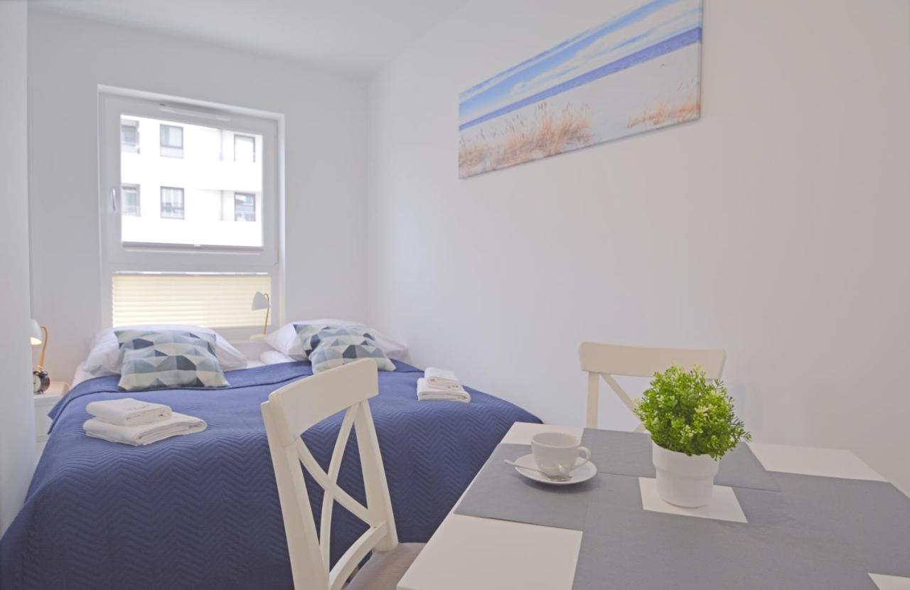 Sun Towers - Apartamenty Bryza - Apartamenty Z Parkingiem Swinoujscie Kültér fotó