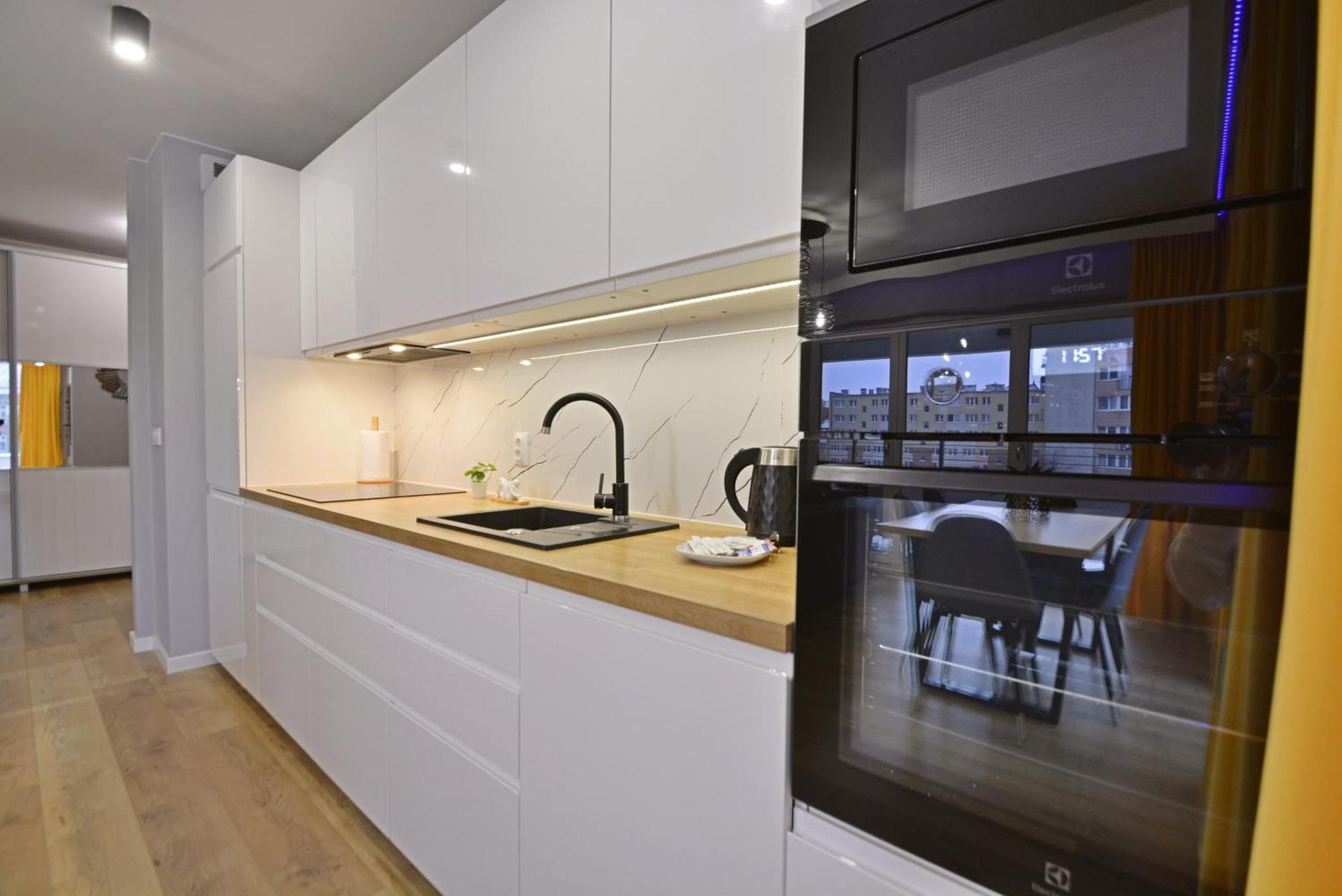 Sun Towers - Apartamenty Bryza - Apartamenty Z Parkingiem Swinoujscie Kültér fotó