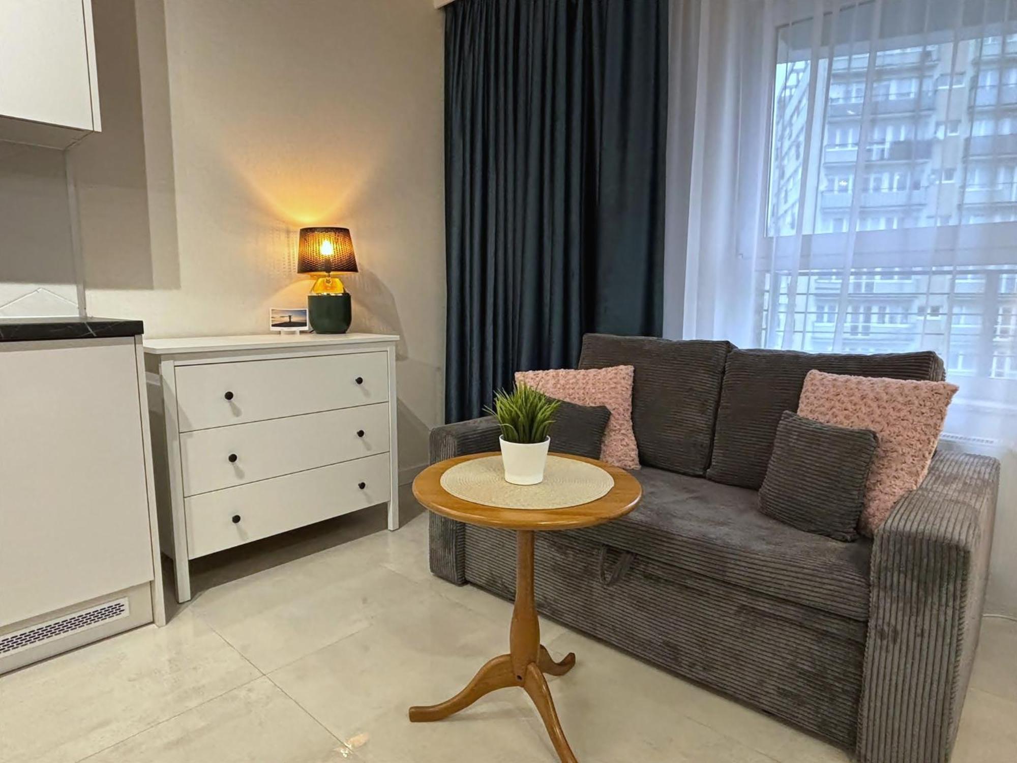 Sun Towers - Apartamenty Bryza - Apartamenty Z Parkingiem Swinoujscie Kültér fotó