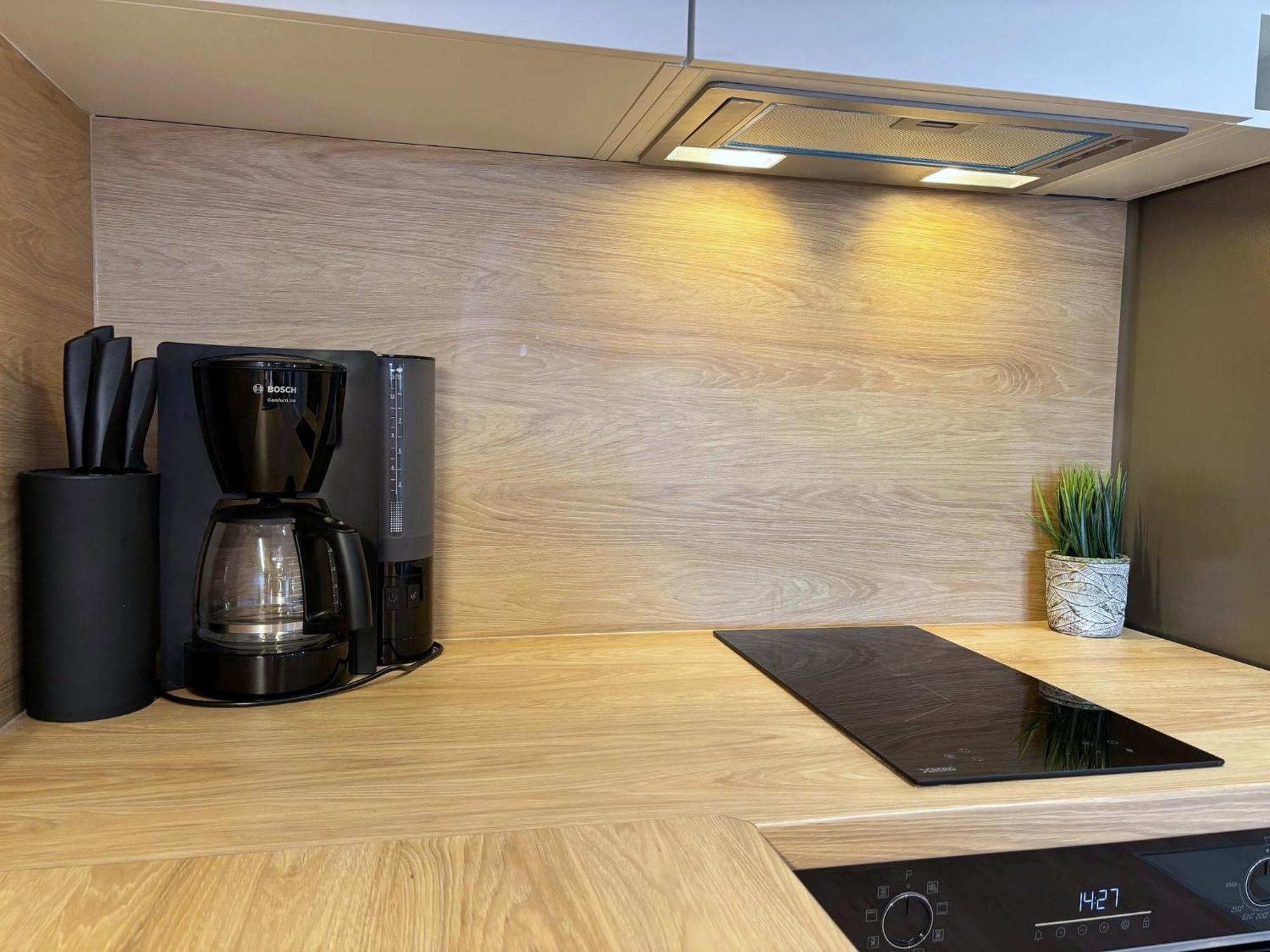 Sun Towers - Apartamenty Bryza - Apartamenty Z Parkingiem Swinoujscie Kültér fotó