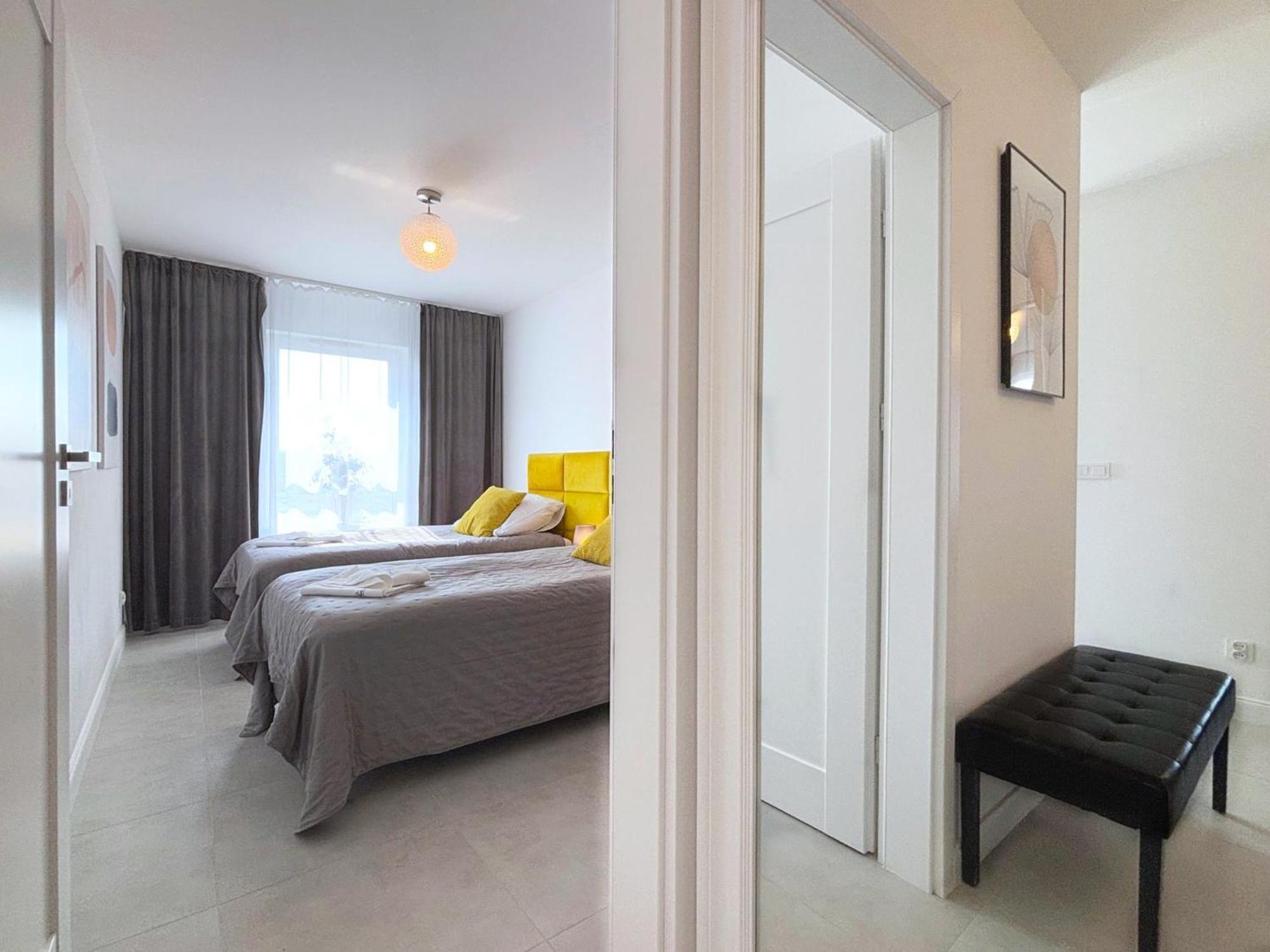 Sun Towers - Apartamenty Bryza - Apartamenty Z Parkingiem Swinoujscie Kültér fotó