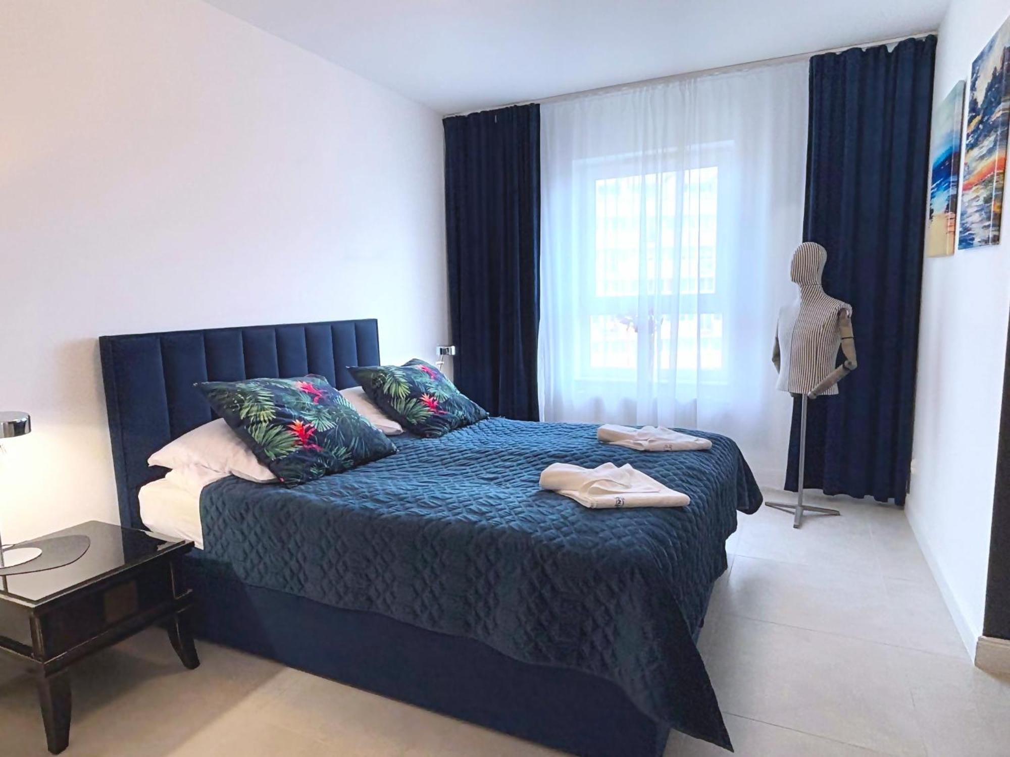 Sun Towers - Apartamenty Bryza - Apartamenty Z Parkingiem Swinoujscie Kültér fotó