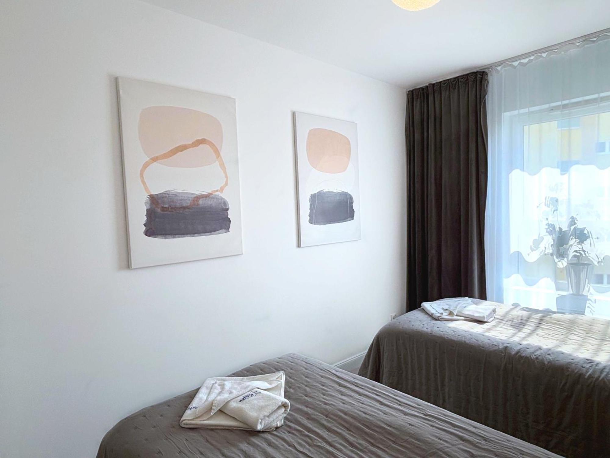 Sun Towers - Apartamenty Bryza - Apartamenty Z Parkingiem Swinoujscie Kültér fotó