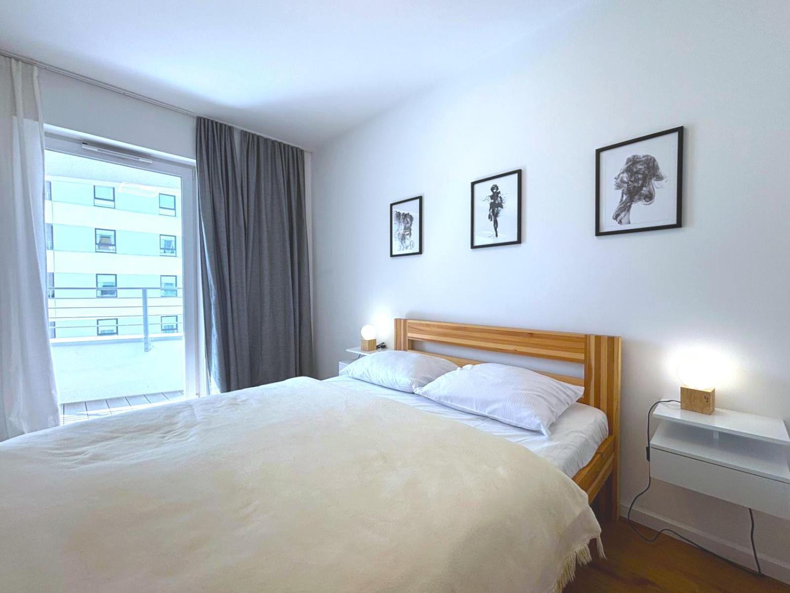 Sun Towers - Apartamenty Bryza - Apartamenty Z Parkingiem Swinoujscie Kültér fotó