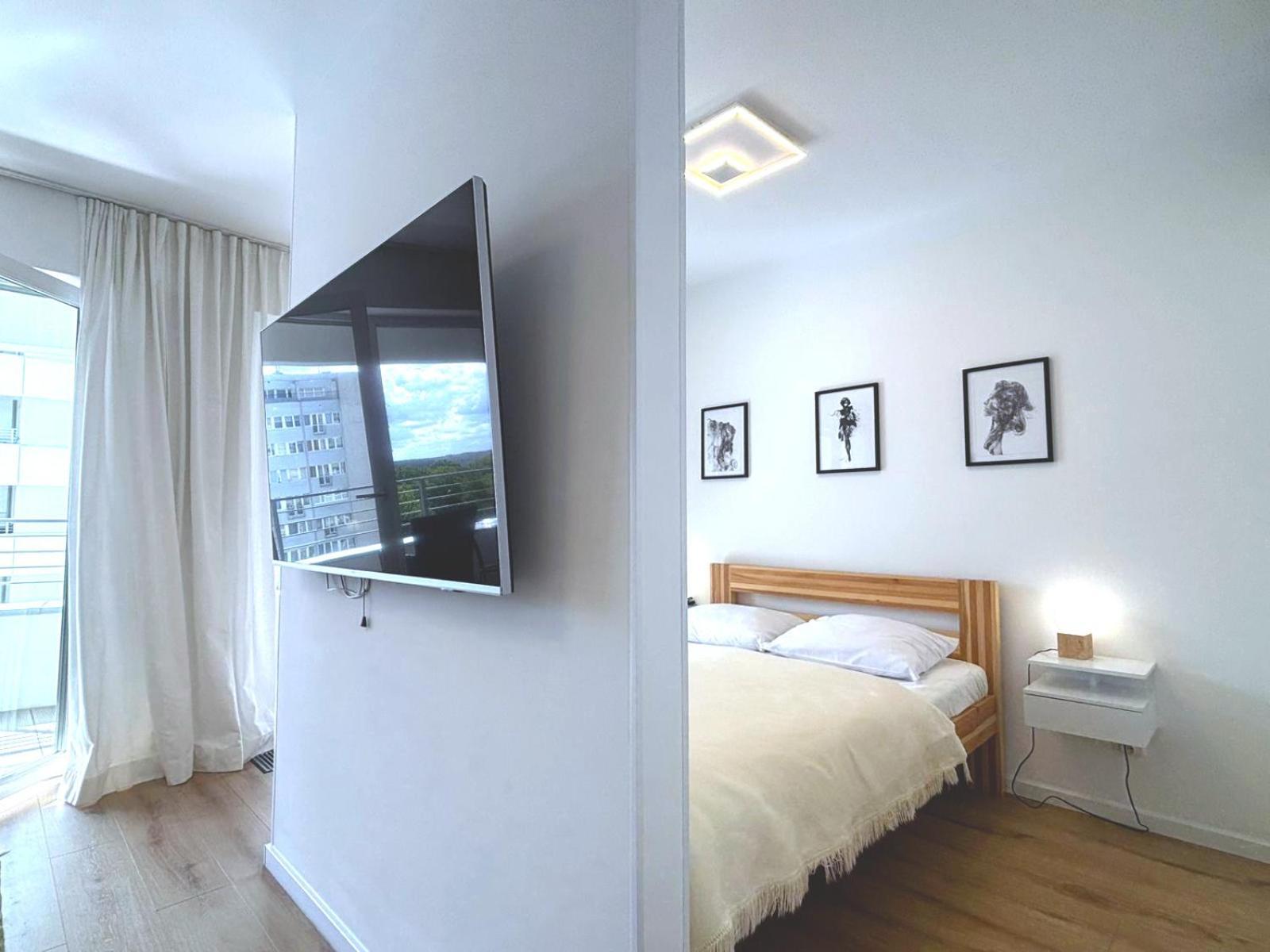 Sun Towers - Apartamenty Bryza - Apartamenty Z Parkingiem Swinoujscie Kültér fotó